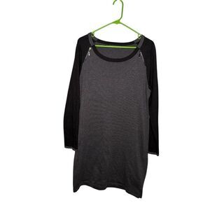 Ivanka Trump Size Large Black & Gray Long Sleeve Sheath Sweater Dress